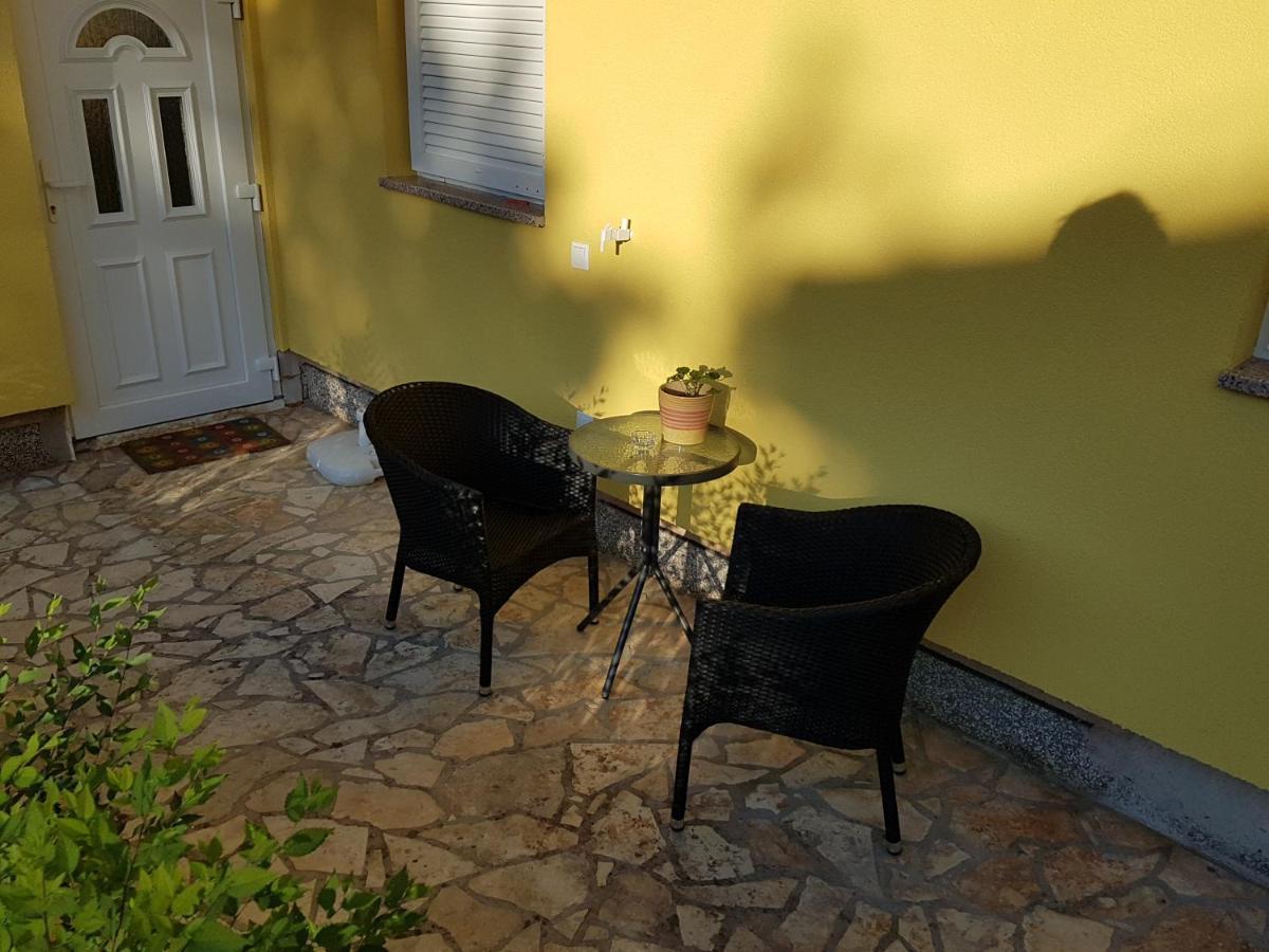 Apartmani Ljerka Malinska Luaran gambar
