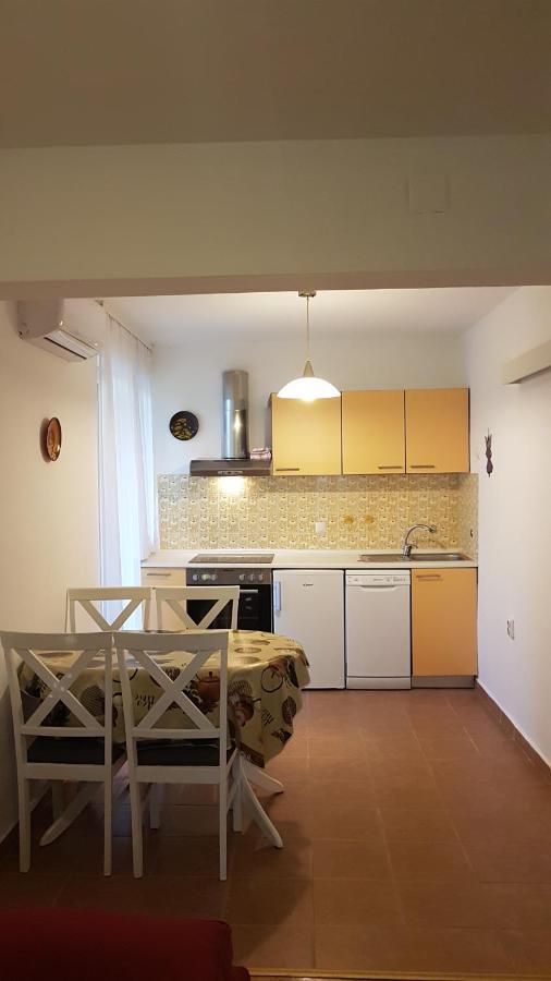 Apartmani Ljerka Malinska Luaran gambar